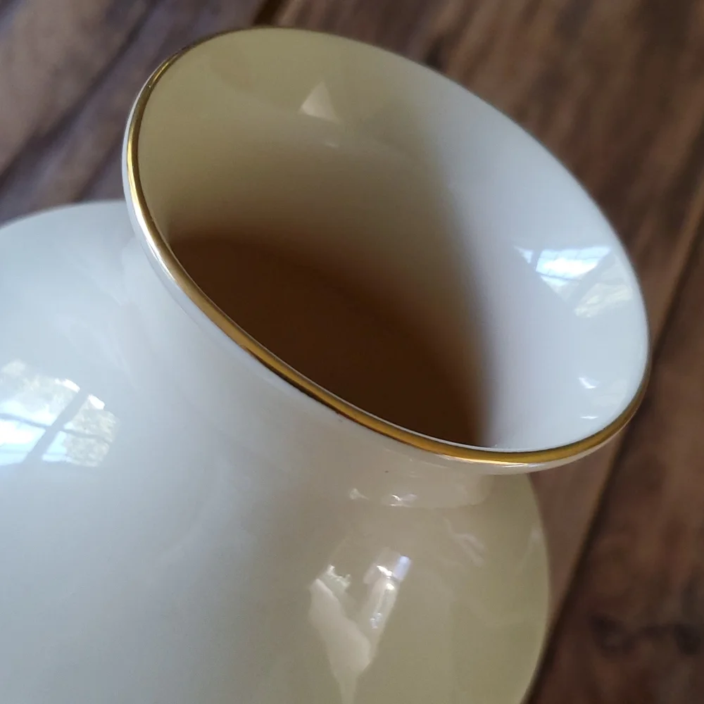 Lenox Fine porcelain Fruits of Life Ivory Large Vase